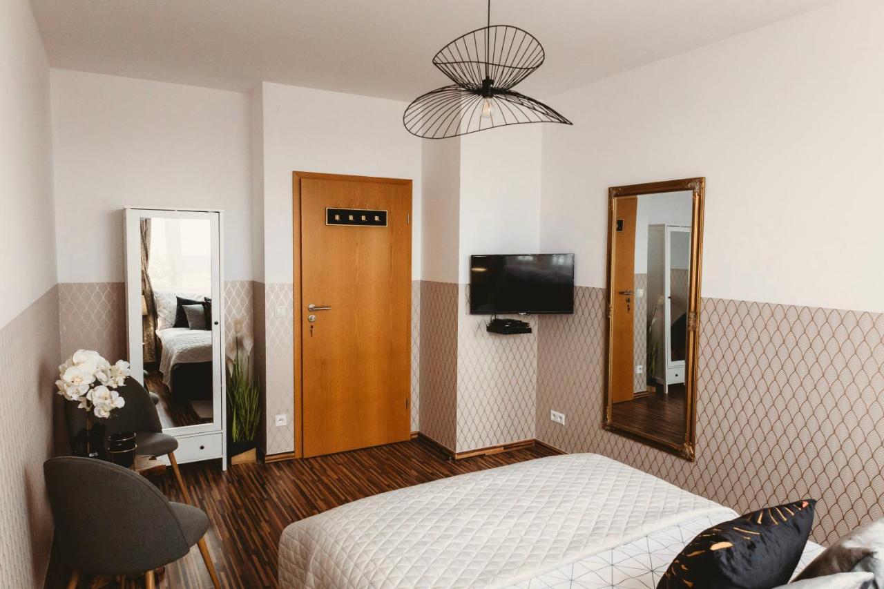 ClickTheFlat Gdański Center Prestige Apart Rooms Warschau Exterior foto